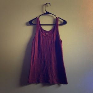 Plum Detail Scoop Neck Tank